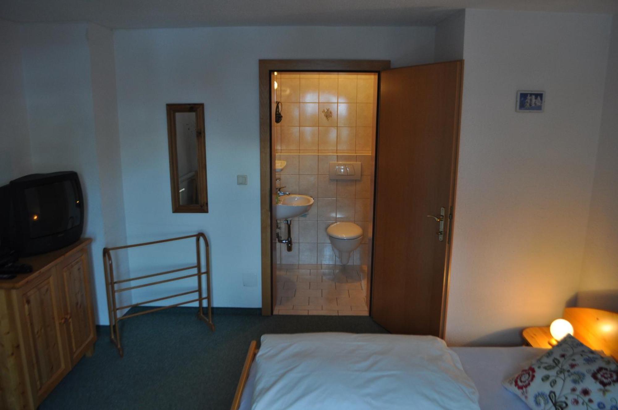 Ski Lodge Jaktman Bad Gastein Room photo